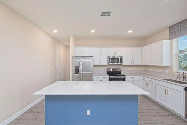 $3,700 | 12523 Northwest Copper Creek Dr Port, Port St. Lucie, FL 34987