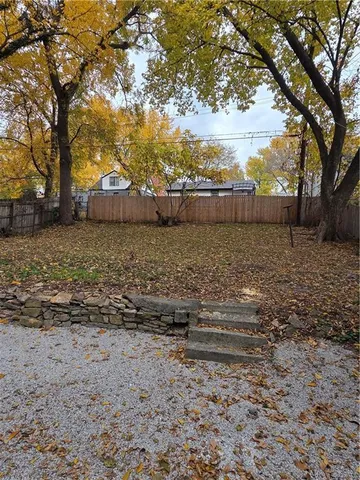 $285,000 | 4017 West 47th Street, Roeland Park, KS 66205