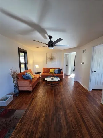 $285,000 | 4017 West 47th Street, Roeland Park, KS 66205