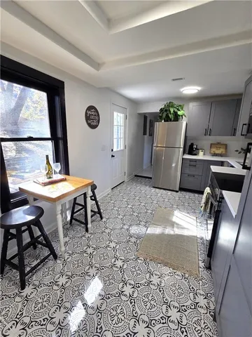 $285,000 | 4017 West 47th Street, Roeland Park, KS 66205