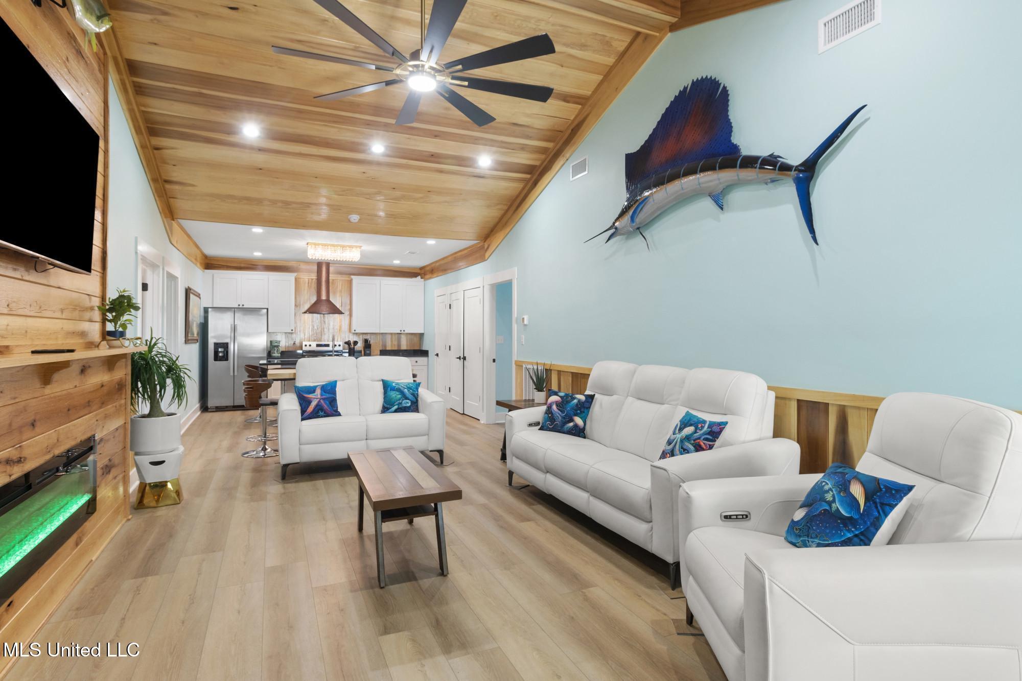 1002 East Beach Boulevard Long Beach, MS 39560 - Photo 14 of 44 IMG_6733_web