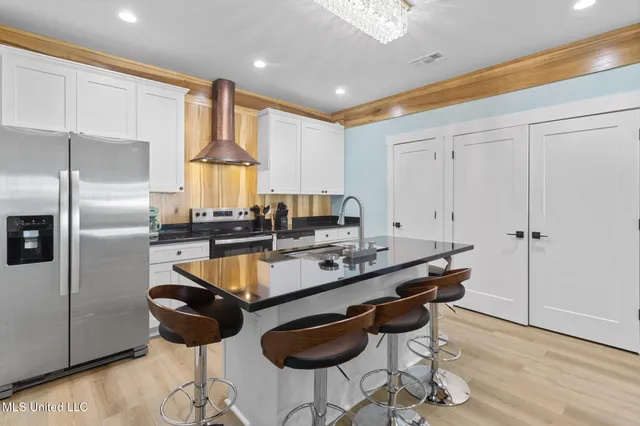 $799,000 | 1002 East Beach Boulevard, Long Beach, MS 39560