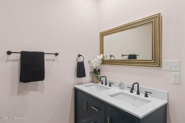 $799,000 | 1002 East Beach Boulevard, Long Beach, MS 39560