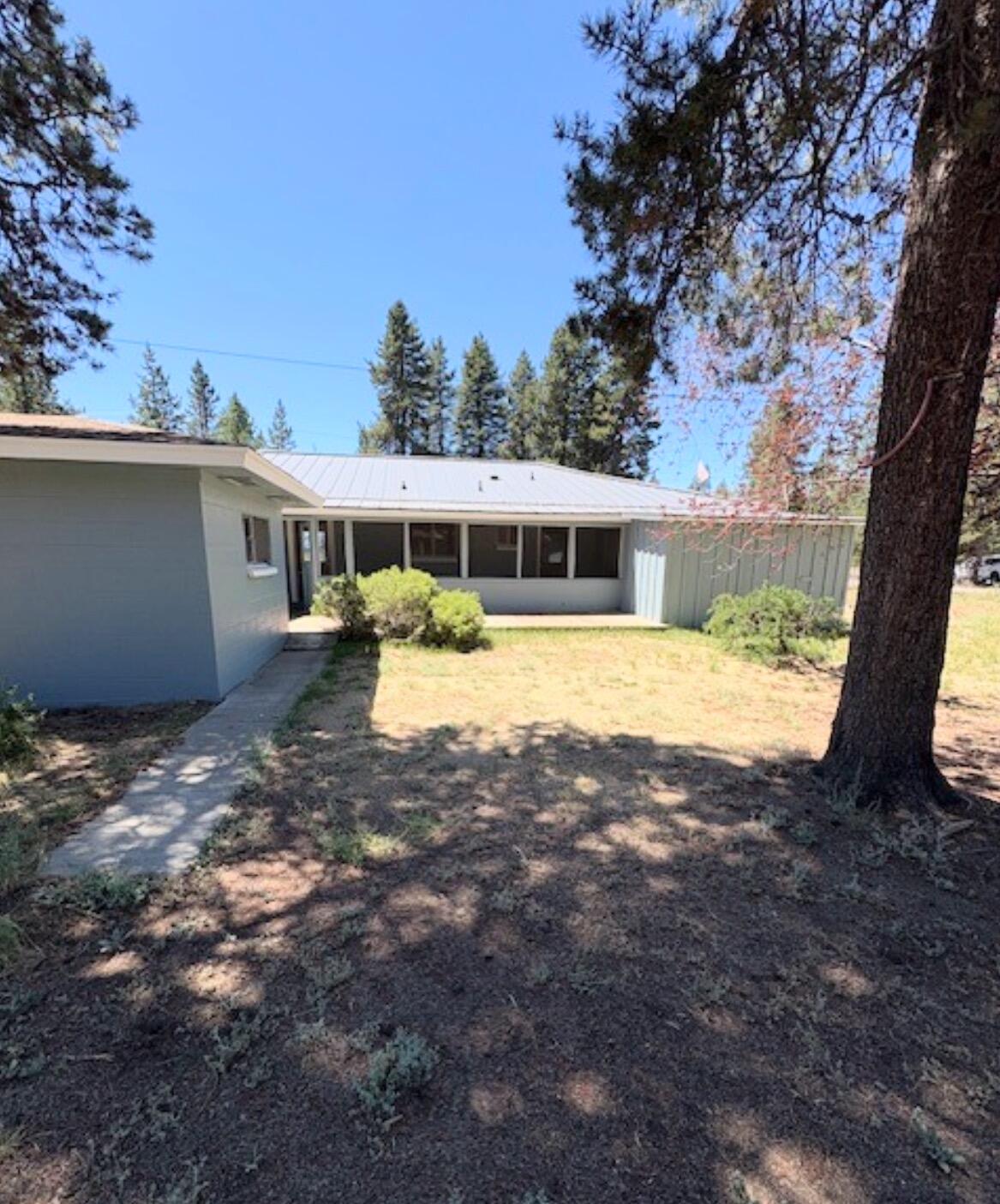 52244 Huntington Road La Pine, OR 97739 - Photo 28 of 34 IMG_1011