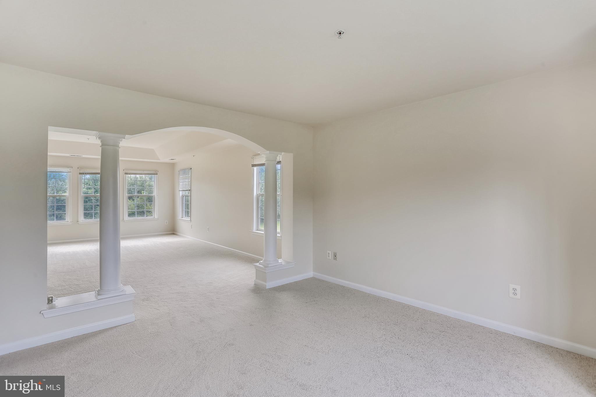 22401 Goshen School Road Laytonsville, MD 20882 - Photo 53 of 122 Sitting Area in master bedroom