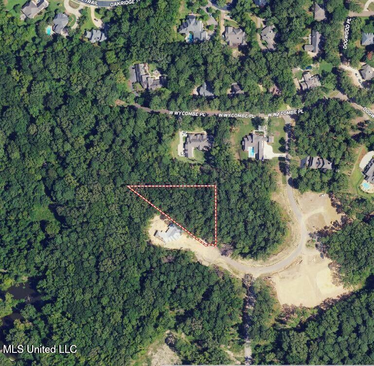 922 Brookhollow Court Flowood, MS 39232 - Photo 2 of 13 20250227041721673208000000-o