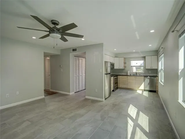 $2,000 | 1007 Sumner Boulevard, Unit C, Safety Harbor, FL 34695