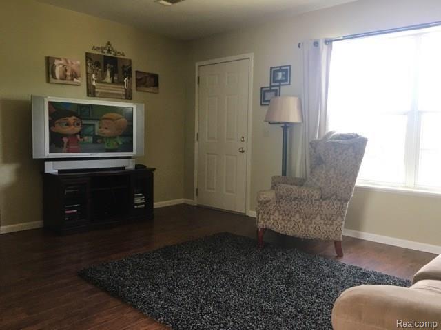 166 Rule Road Imlay City, MI 48444 - Photo 4 of 37 672F3C91-.jpg