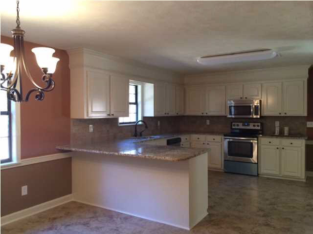 622 Mullican Road Florence, MS 39073 - Photo 11 of 22 Photo 11