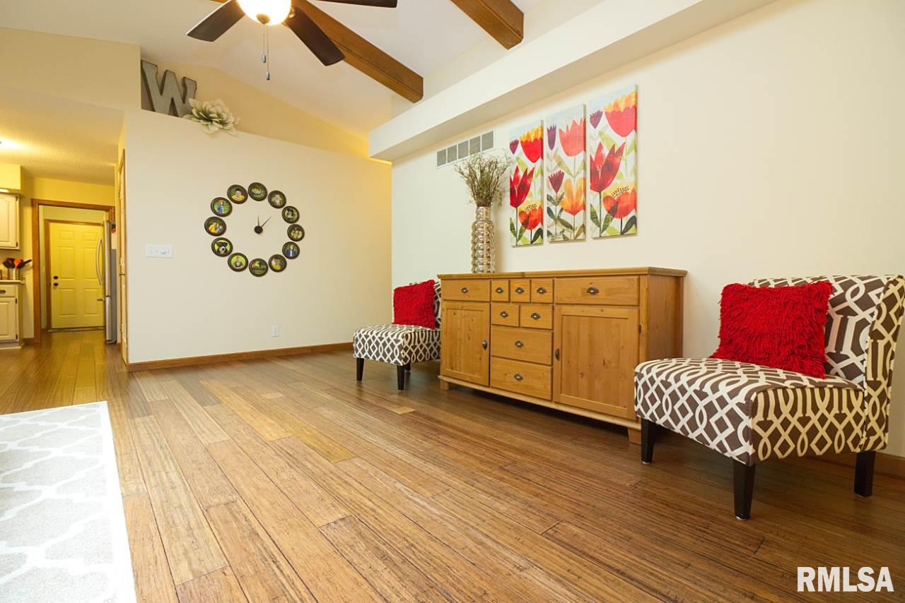 1386 Riggert Road Metamora, IL 61548 - Photo 11 of 35 Gallery Image 11