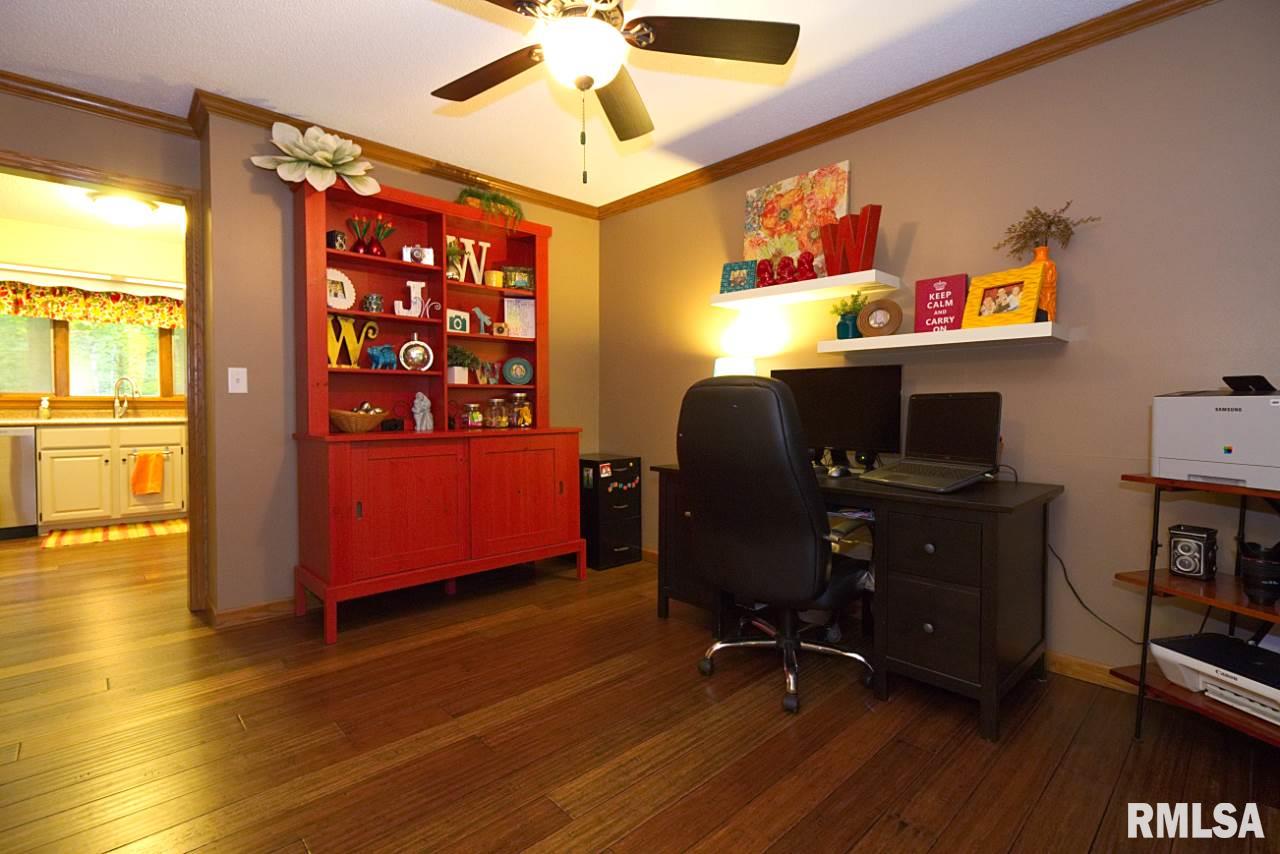 1386 Riggert Road Metamora, IL 61548 - Photo 12 of 35 Gallery Image 12