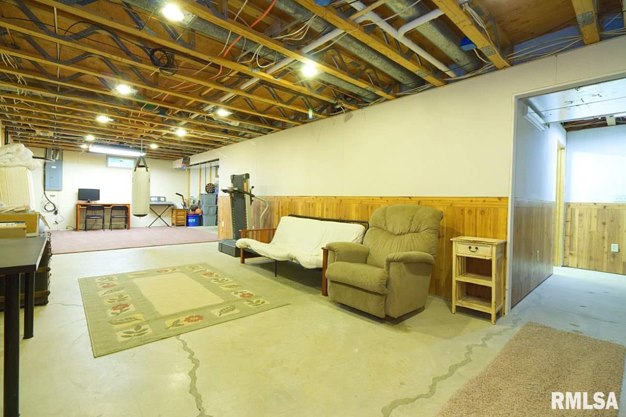1386 Riggert Road Metamora, IL 61548 - Photo 28 of 35 Gallery Image 28