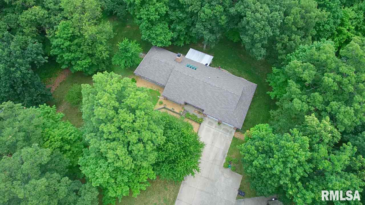 1386 Riggert Road Metamora, IL 61548 - Photo 3 of 35 Gallery Image 3