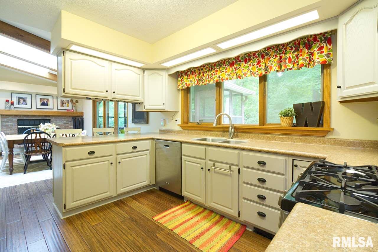 1386 Riggert Road Metamora, IL 61548 - Photo 5 of 35 Gallery Image 5