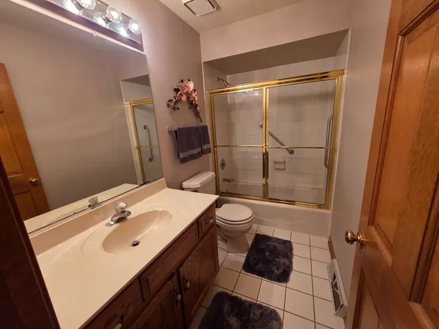 $394,900 | 27W225 Ash Court, Winfield, IL 60190