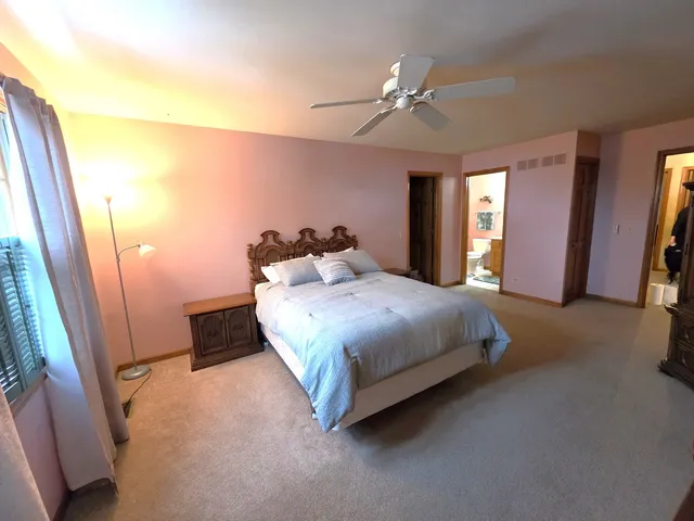 $394,900 | 27W225 Ash Court, Winfield, IL 60190