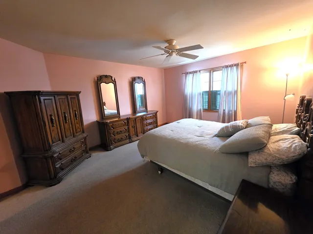 $394,900 | 27W225 Ash Court, Winfield, IL 60190