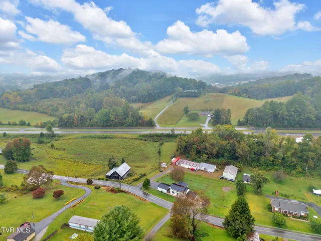 $275,000 | 530 Deck Valley Road, Bristol, TN 37620