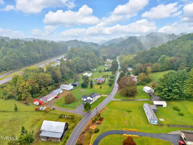 $275,000 | 530 Deck Valley Road, Bristol, TN 37620