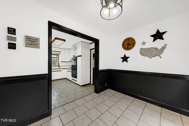 $275,000 | 530 Deck Valley Road, Bristol, TN 37620