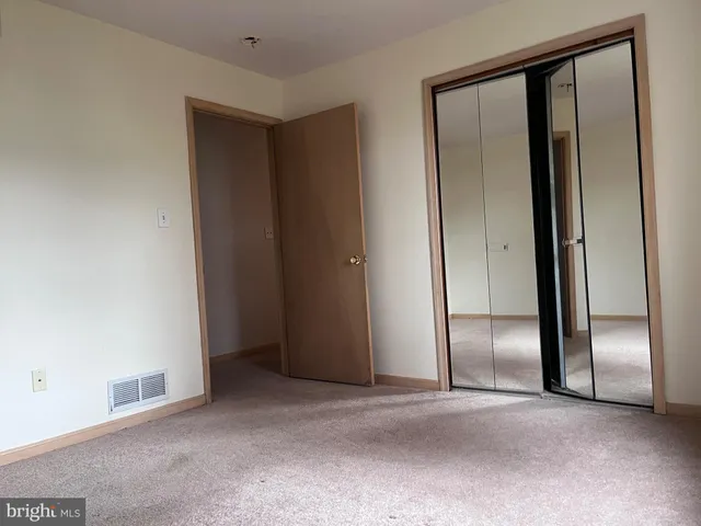 $4,300 | 12 Orchard Lane, Bordentown, NJ 08505