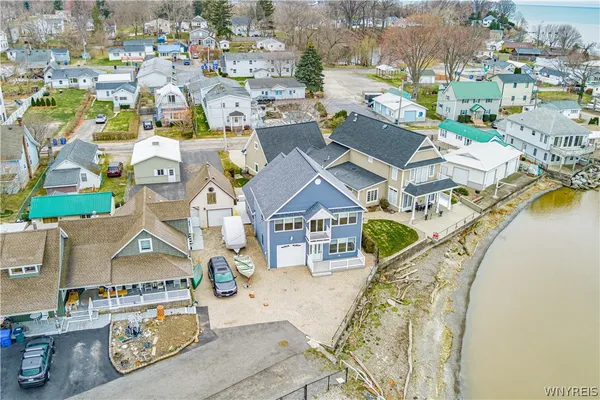 $525,000 | 1568 Water Street, Newfane, NY 14126