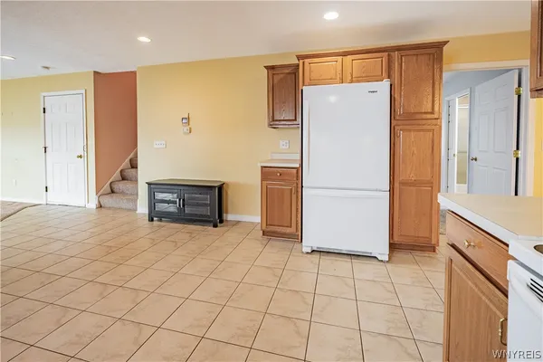 $525,000 | 1568 Water Street, Newfane, NY 14126