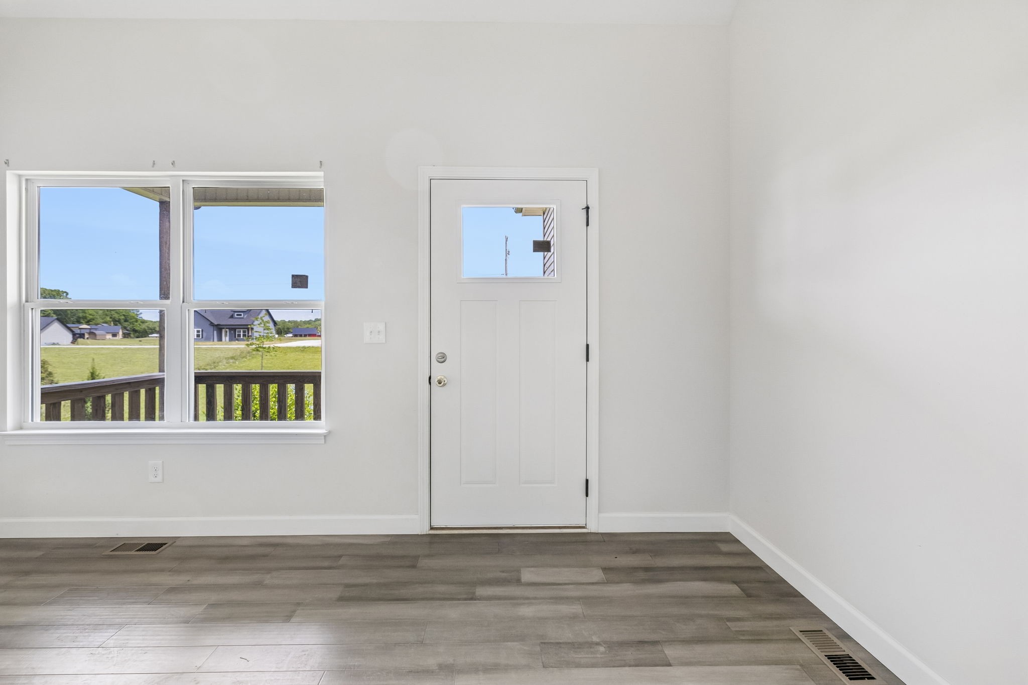 1162 Oak Grove Road Dickson, TN 37055 - Photo 6 of 38