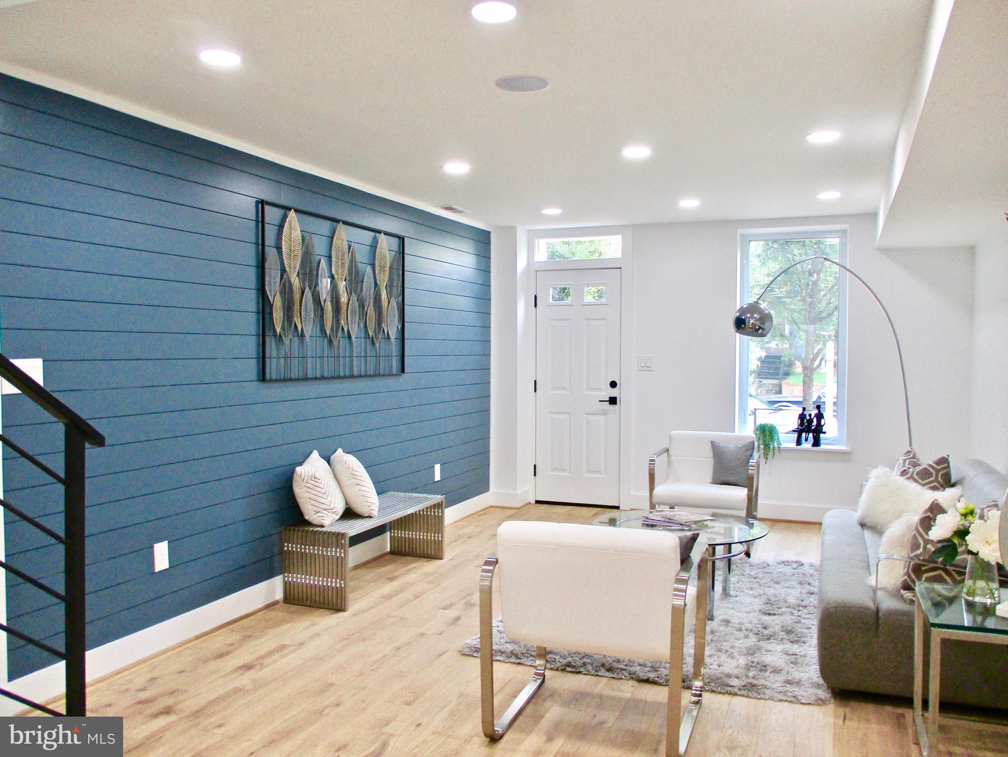 1427 K Street Southeast Washington, DC 20003 - Photo 4 of 29