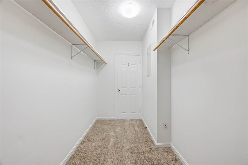 5 April Lane, Unit 33 Lexington, MA 02421 - Photo 16 of 27