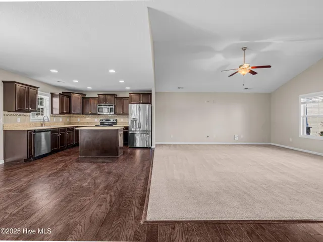 $324,900 | 835 Solomon Drive, Jacksonville, NC 28546