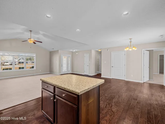 $324,900 | 835 Solomon Drive, Jacksonville, NC 28546