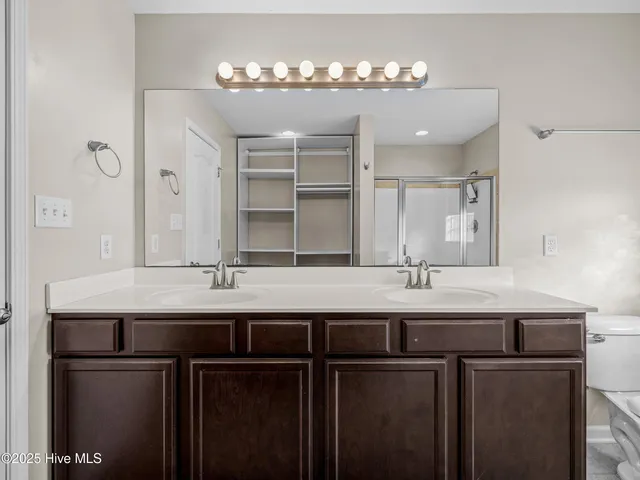 $324,900 | 835 Solomon Drive, Jacksonville, NC 28546