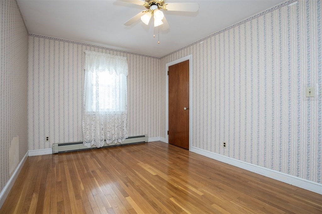 2 Bradford Road Burlington, MA 01803 - Photo 18 of 34 Gallery Image 18