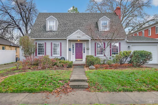 $399,900 | 705 6th Street, Lewiston, ID 83501
