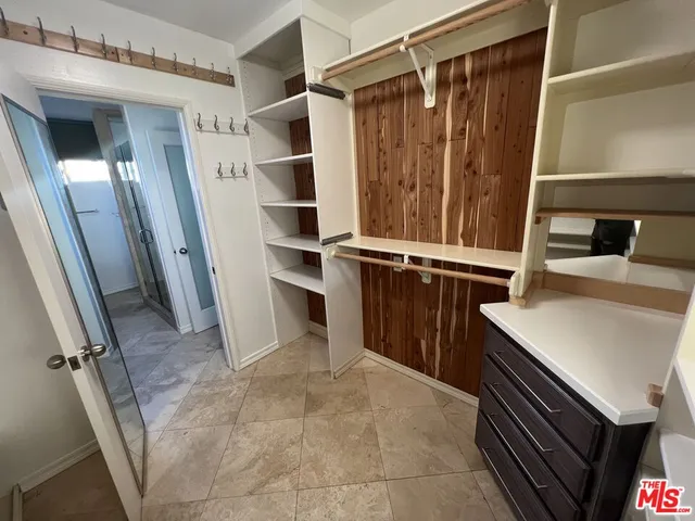 a view of walk in closet