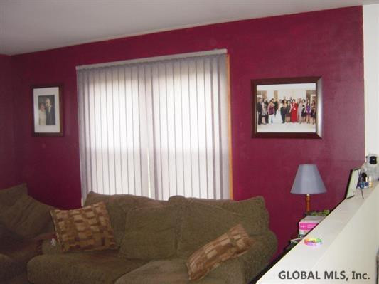 504 Manchester Road Schenectady, NY 12304 - Photo 8 of 14 Photo 8