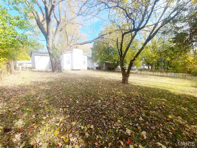 $130,000 | 1516 Farmview Avenue, St. Louis, MO 63138