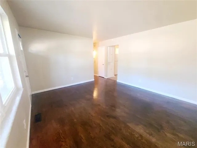 $130,000 | 1516 Farmview Avenue, St. Louis, MO 63138