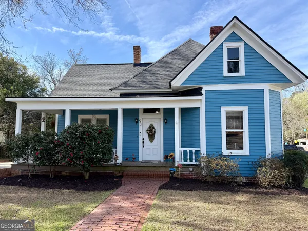 $310,000 | 222 East Church Street, Elberton, GA 30635