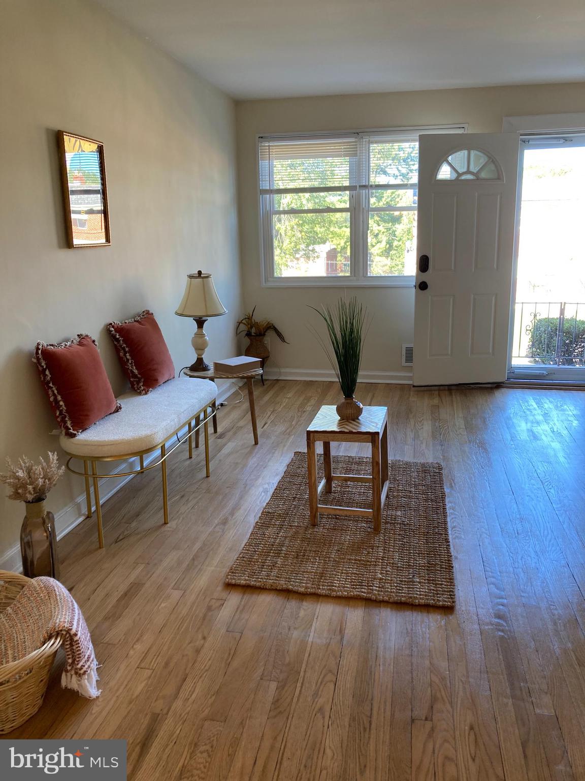 1124 Wedgewood Road Baltimore, MD 21229 - Photo 5 of 33