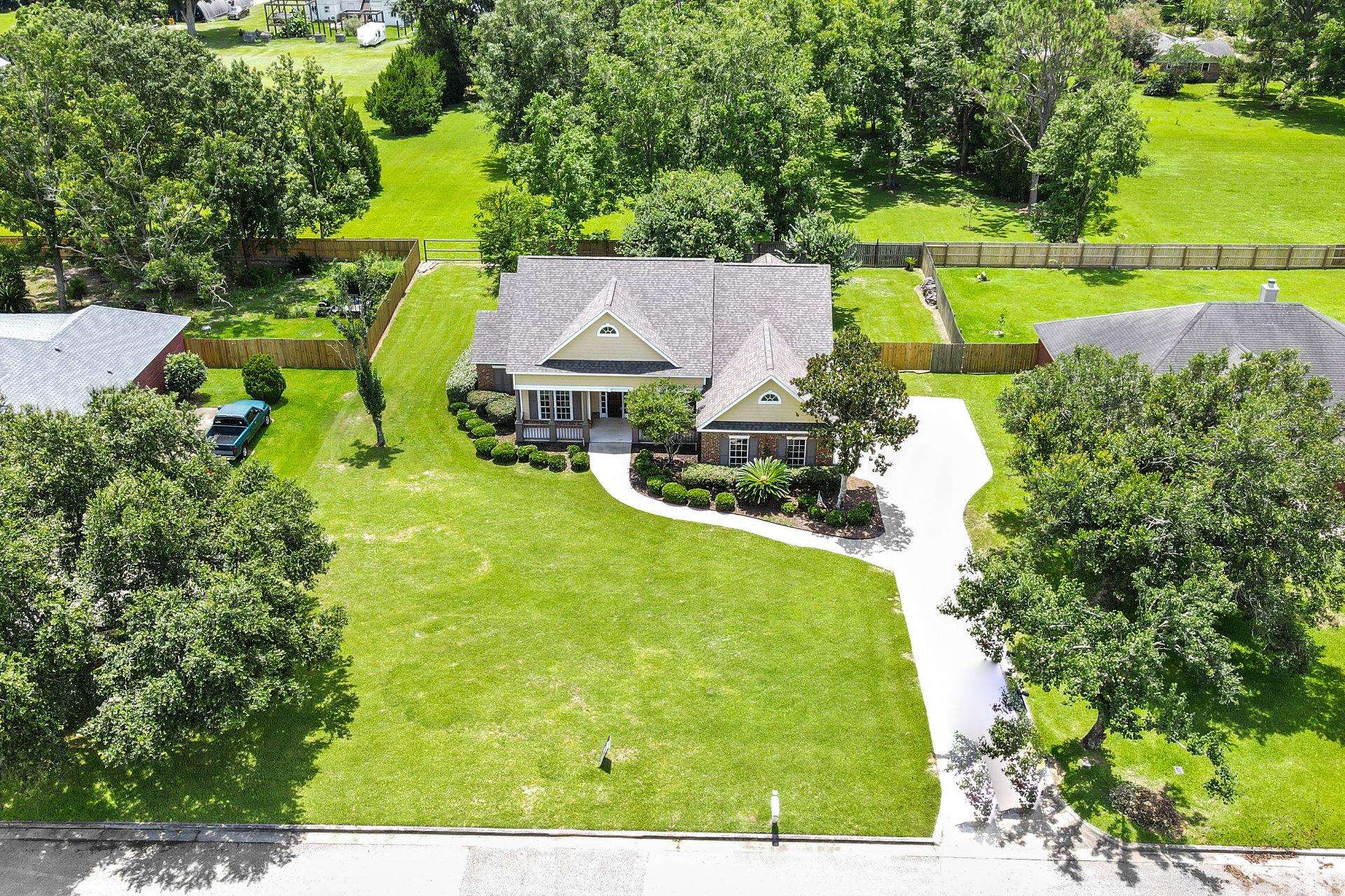 204 Oxford Way Foley, AL 36535 - Photo 6 of 49