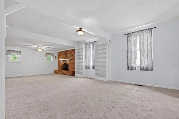 $205,000 | 612 West Cherry Street, Nevada, MO 64772