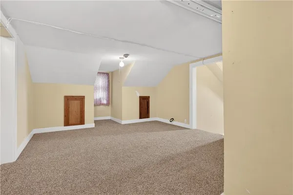 $205,000 | 612 West Cherry Street, Nevada, MO 64772
