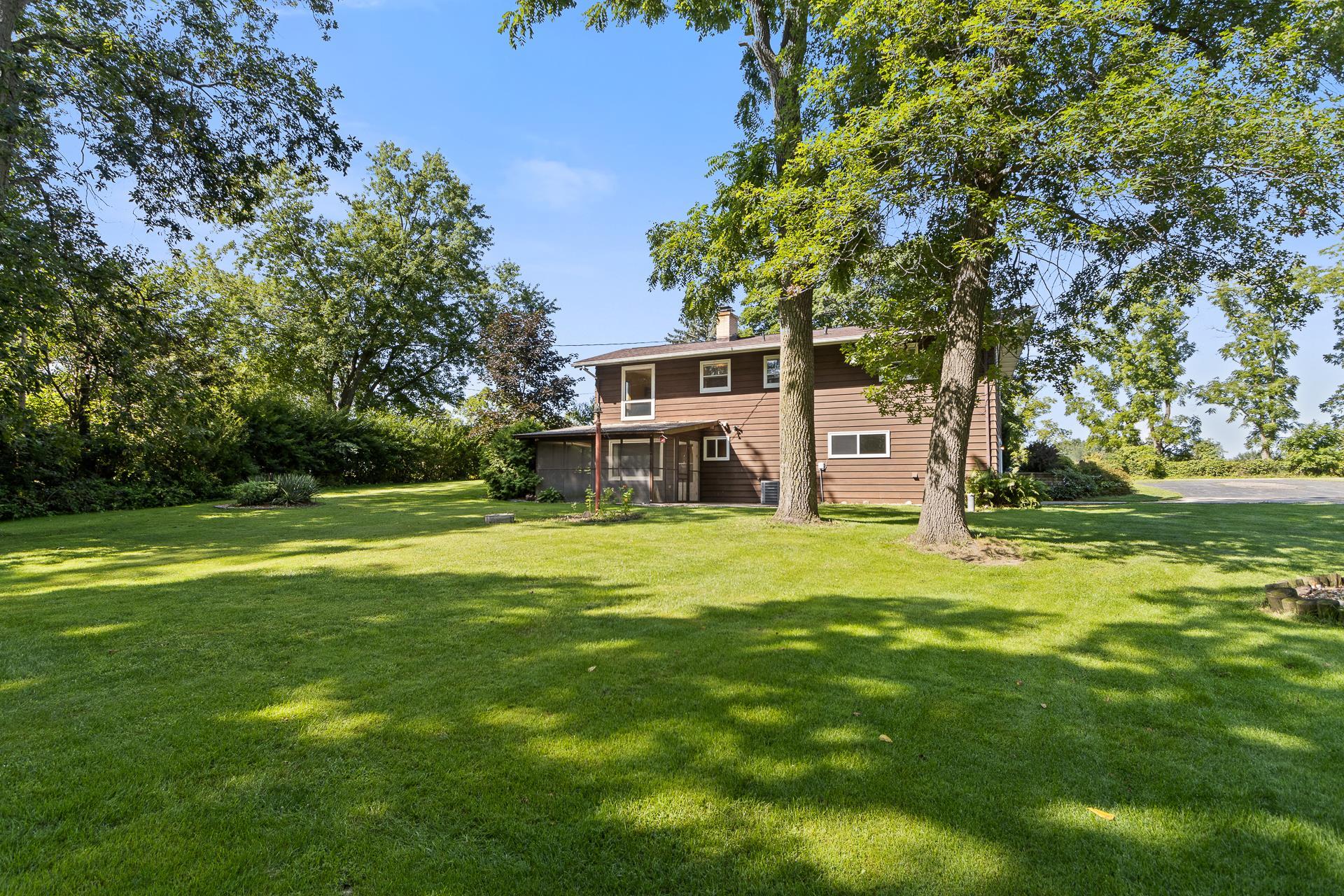 158 King Lake Road Brooklyn, WI 53521 - Photo 12 of 60 Gallery Image 12