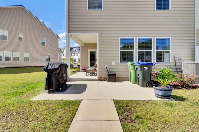 $319,999 | 109 Pinewood Drive, Summerville, SC 29483