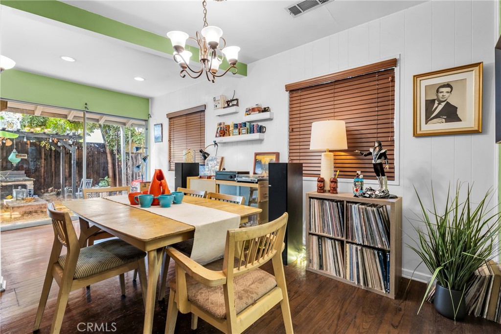 5425 Halbrent Avenue Sherman Oaks, CA 91411 - Photo 14 of 31