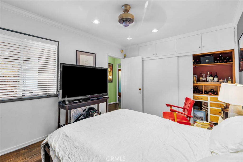 5425 Halbrent Avenue Sherman Oaks, CA 91411 - Photo 18 of 31