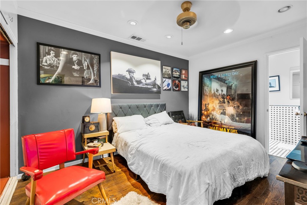 5425 Halbrent Avenue Sherman Oaks, CA 91411 - Photo 19 of 31