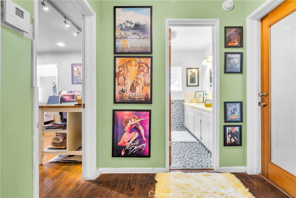 5425 Halbrent Avenue Sherman Oaks, CA 91411 - Photo 21 of 31